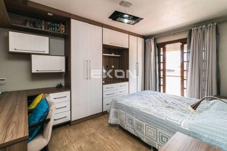 21_photo/94dcfc938b.178241b91399e1ed-ATLAS-35194f96-33f2-4876-9882-19259e33b29b.jpg de casa à venda com 3 quartos, 337m² em Pinheirinho, Curitiba