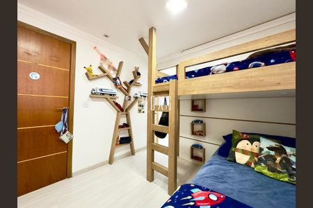 5_photo/94dcfc93ef.ebbd8bc3dc39b939-ATLAS-1db2fa6a-5bae-498c-9d25-a7bfdd217fd4.jpg de casa à venda com 3 quartos, 250m² em Pinheirinho, Curitiba