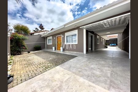 27_photo/94dcfc93ef.ebbd8bc3dc39b939-ATLAS-5ab6a049-b7cb-42f3-a297-e4c09e3a61be.jpg de casa à venda com 3 quartos, 250m² em Pinheirinho, Curitiba