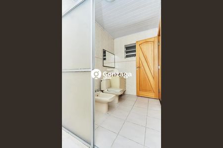 8_photo/94dcfc960b.caf05d291a694e81-ATLAS-4d56fd22-d7b2-4690-a036-3df3e662fffd.jpg de casa à venda com 4 quartos, 206m² em Capão Raso, Curitiba