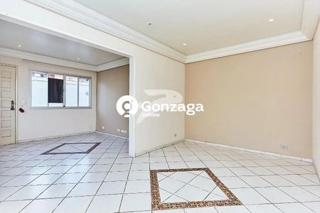 31_photo/94dcfc960b.caf05d291a694e81-ATLAS-c3e8a4d7-e380-48b4-b55f-38da4ce7dd53.jpg de casa à venda com 4 quartos, 206m² em Capão Raso, Curitiba