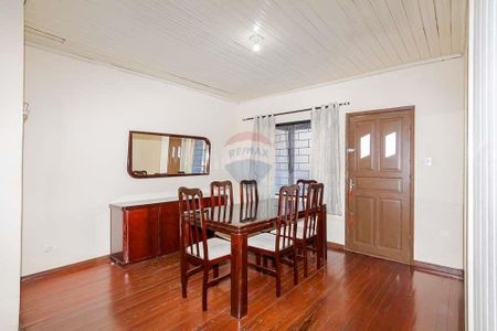 6_photo/94dcfc9649.aafe00bdf01c708e-ATLAS-4480f120-de7e-404a-9f1c-83e52d13d6f2.jpg de casa à venda com 3 quartos, 108m² em Capão Raso, Curitiba