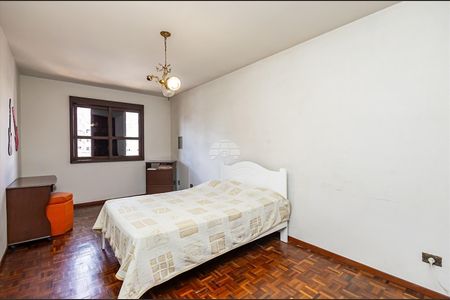 17_photo/94dcfc971b.9c16890d59937ae3-ATLAS-82eb5b6a-9158-4541-8659-bea23c0e84da.jpg de casa à venda com 3 quartos, 320m² em Pinheirinho, Curitiba