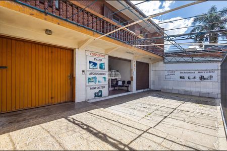 4_photo/94dcfc971b.9c16890d59937ae3-ATLAS-a53afe6c-2dd2-44fc-88af-aa69ae9910fd.jpg de casa à venda com 3 quartos, 320m² em Pinheirinho, Curitiba