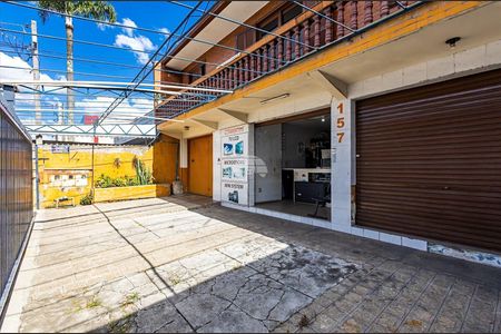 3_photo/94dcfc971b.9c16890d59937ae3-ATLAS-b9b4958e-e2a9-4cf8-b894-d51b399c7ebe.jpg de casa à venda com 3 quartos, 320m² em Pinheirinho, Curitiba