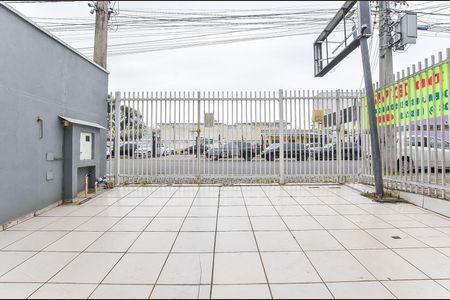 2_photo/94dcfc979d.225ab108eb0cf402-ATLAS-fa2c8e98-0162-4d53-887b-929bcddf81de.jpg de casa à venda com 1 quarto, 156m² em Pinheirinho, Curitiba