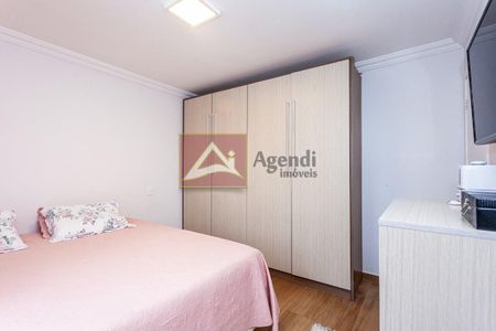 19_photo/94dcfc9b27.3c20d05746a6d1b7-ATLAS-da1f62a2-3670-47f8-ad3c-d84a1ed65f4d.jpg de casa à venda com 3 quartos, 115m² em Pinheirinho, Curitiba