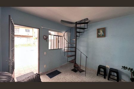 18_photo/94dcfc9bf1.42fc04046762a4be-ATLAS-ac1ce175-958f-4cf0-9339-3dc569c5e6f1.jpg de casa à venda com 3 quartos, 130m² em Pinherinho, Curitiba