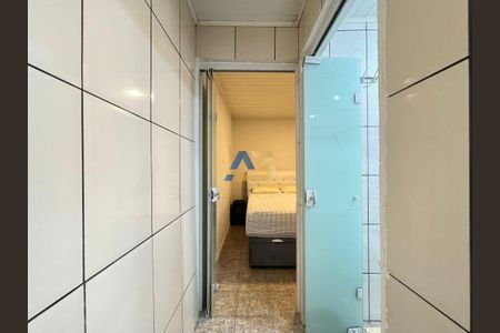 9_photo/94dcfc9c69.1aa5b8f538f3adaf-ATLAS-85a306de-52e7-49fb-a8a2-2e540b976e98.jpg de casa para alugar com 1 quarto, 50m² em Pinheirinho, Curitiba