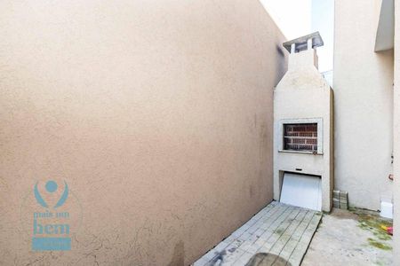 35_photo/94dcfc9d5f.123a33632886331f-ATLAS-6a163c60-1464-444e-9e52-a4c10a000f90.jpg de casa à venda com 3 quartos, 99m² em Pinheirinho, Curitiba