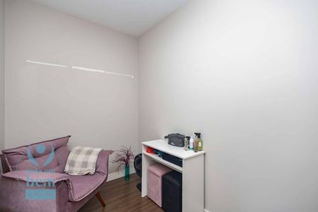 28_photo/94dcfc9d5f.123a33632886331f-ATLAS-a98a272a-cb2f-4157-8609-ebbaabf80bd8.jpg de casa à venda com 3 quartos, 99m² em Pinheirinho, Curitiba