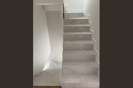 16_photo/94dcfc9e43.338484fd79a03e99-ATLAS-6f67ef36-c02a-47bb-aea0-ae0122c67bff.jpg de casa à venda com 3 quartos, 145m² em Pinheirinho, Curitiba