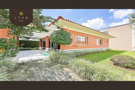 26_photo/94dcfc9e43.98b2df3b8d936f6f-ATLAS-7786f4cf-c1c9-4e2f-a478-18275eab0f5c.jpg de casa à venda com 3 quartos, 200m² em Pinheirinho, Curitiba