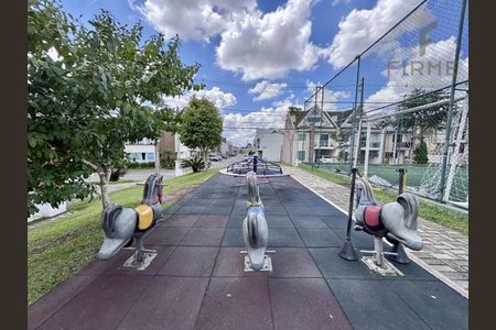 31_photo/94dcfc9e43.98b2df3b8d936f6f-ATLAS-bdc1bfea-42b7-428b-9fad-3936e99d05ea.jpg de casa à venda com 3 quartos, 140m² em Pinheirinho, Curitiba