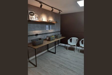 6_photo/94dcfc9fcf.27a61d0e626ceefd-ATLAS-63cd8888-d03d-47c6-ac79-ab3a0d11bb9a.jpg de apartamento à venda com 2 quartos, 40m² em Pinheirinho, Curitiba