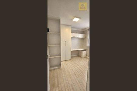 4_photo/94dcfca139.f861ecc718bdcbd7-ATLAS-806714ce-42bb-4fbe-b66e-c75ef4cce983.jpg de apartamento à venda com 2 quartos, 44m² em Pinheirinho, Curitiba