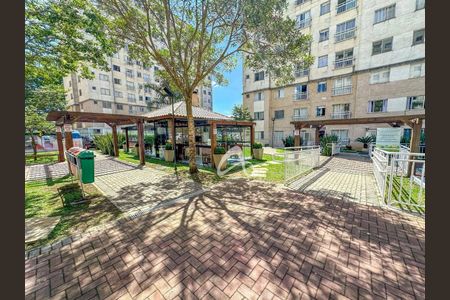 12_photo/94dcfca201.5a7b74d5cc28c863-ATLAS-e0668f44-de90-4707-8892-06e181fddc9a.jpg de apartamento à venda com 2 quartos, 52m² em Pinheirinho, Curitiba