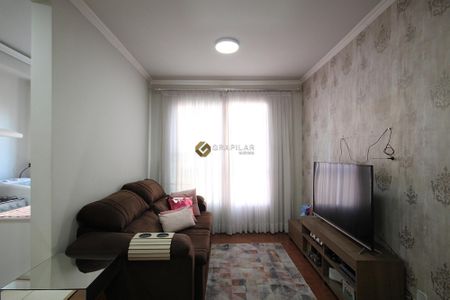 4_photo/94dcfca201.e32ec710f7647553-ATLAS-eb0aba14-4e68-431e-a2e5-ff2308f4cc12.jpg de apartamento à venda com 2 quartos, 44m² em Pinheirinho, Curitiba