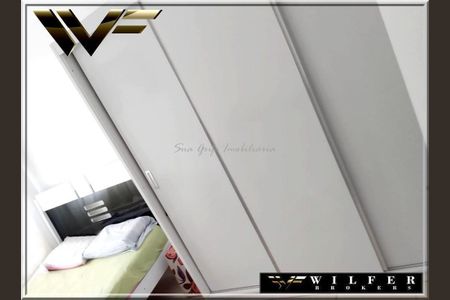 4_photo/94dcfca42d.f33d2c9f4c172cca-ATLAS-c50d02c3-e1b2-40a8-979a-0229a4970b0b.jpg de apartamento à venda com 3 quartos, 53m² em Pinheirinho, Curitiba