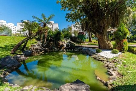 4_photo/94dcfca48b.85480bcc8fe1b467-ATLAS-24bb0197-6709-47b2-ad5f-e5c3bfb079d5.jpg de apartamento à venda com 2 quartos, 54m² em Pinheirinho, Curitiba