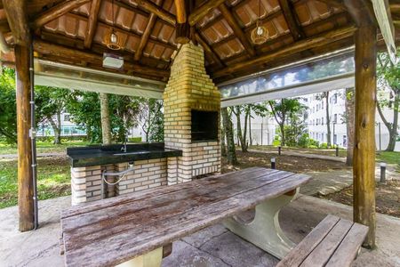 10_photo/94dcfca48b.88dcffa138285222-ATLAS-4c6cc124-5568-4061-8e9e-a79d64eb8912.jpg de apartamento para alugar com 2 quartos, 50m² em Pinheirinho, Curitiba