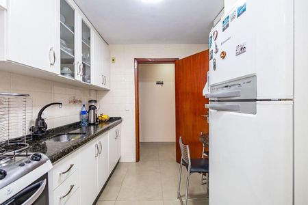 2_photo/94dcfca4e1.2b61c56845c086f4-ATLAS-384c15fc-8dff-403c-bb02-ee65e2858e43.jpg de apartamento à venda com 3 quartos, 65m² em Pinheirinho, Curitiba