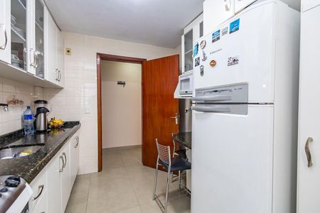 12_photo/94dcfca4e1.2b61c56845c086f4-ATLAS-80cf612b-048e-4ac8-a00f-841c93565d67.jpg de apartamento à venda com 3 quartos, 65m² em Pinheirinho, Curitiba