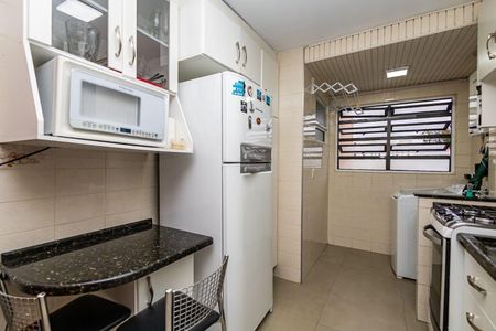 9_photo/94dcfca4e1.2b61c56845c086f4-ATLAS-a127bfd8-4bdd-40fa-9867-4edf67704b99.jpg de apartamento à venda com 3 quartos, 65m² em Pinheirinho, Curitiba