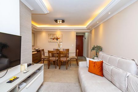 3_photo/94dcfca4e1.2b61c56845c086f4-ATLAS-e3c8378b-12f7-4f90-942f-dfead2b4e519.jpg de apartamento à venda com 3 quartos, 65m² em Pinheirinho, Curitiba