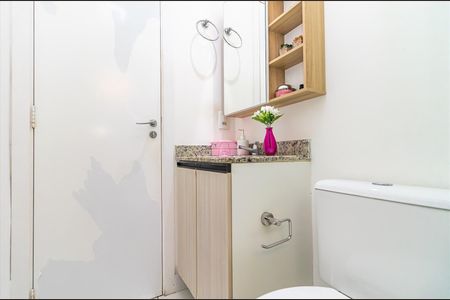 13_photo/94dcfca52f.037a7ec611ccd6f1-ATLAS-b38e3277-4eb7-49ec-8675-30babc028f8e.jpg de apartamento à venda com 2 quartos, 57m² em Capão Raso, Curitiba