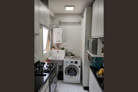 1_photo/94dcfca52f.61dbfbbdd5452eaf-ATLAS-02621ca9-ca45-4dde-9f03-ed25e1633363.jpg de apartamento à venda com 2 quartos, 57m² em Capão Raso, Curitiba