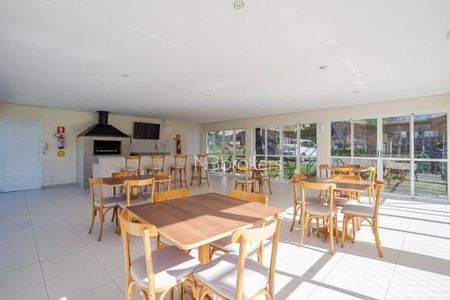 38_photo/94dcfca543.39a8be5dd74113a2-ATLAS-88d0fc8b-b6b6-4f0e-a1b3-3f025eccc02d.jpg de apartamento à venda com 3 quartos, 70m² em Capão Raso, Curitiba