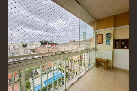 12_photo/94dcfca545.89bc48beb411e146-ATLAS-b7deef6b-6560-4630-a29c-daf80afc0206.jpg de apartamento à venda com 3 quartos, 70m² em Capão Raso, Curitiba