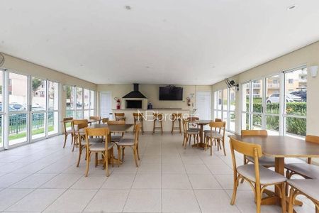 2_photo/94dcfca545.966cf16e3dfe91db-ATLAS-b302e973-fe26-44f5-9431-e7b9f6debbf6.jpg de apartamento para alugar com 2 quartos, 57m² em Capão Raso, Curitiba