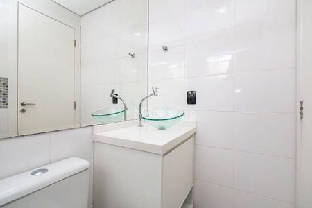 5_photo/94dcfca545.9a468f49b77328d5-ATLAS-1a319c4a-2a8e-4c61-9abb-9e9180341c99.jpg de apartamento à venda com 3 quartos, 70m² em Capão Raso, Curitiba