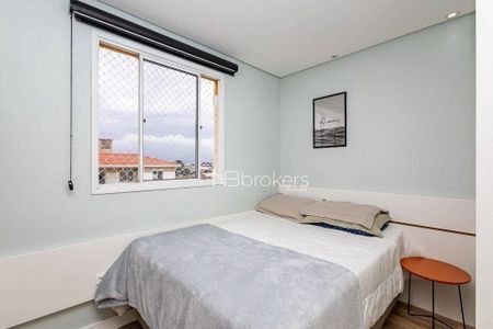 10_photo/94dcfca545.9a468f49b77328d5-ATLAS-5b29f9fc-9cad-472c-9f90-2faaff9fec43.jpg de apartamento à venda com 3 quartos, 70m² em Capão Raso, Curitiba