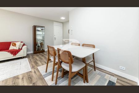 3_photo/94dcfca557.5fcfd8a3bd2b62b1-ATLAS-48fbb584-3203-427e-9881-d658dd8cdf90.jpg de apartamento à venda com 3 quartos, 69m² em Capão Raso, Curitiba