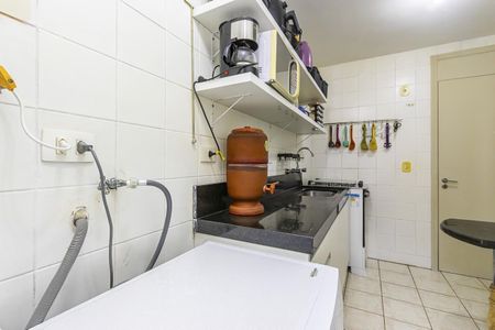 26_photo/94dcfca557.f2a2933bfe7cd843-ATLAS-54cf2eb7-e54c-4cc6-8ba3-bc306d16c5cb.jpg de apartamento à venda com 3 quartos, 69m² em Capão Raso, Curitiba