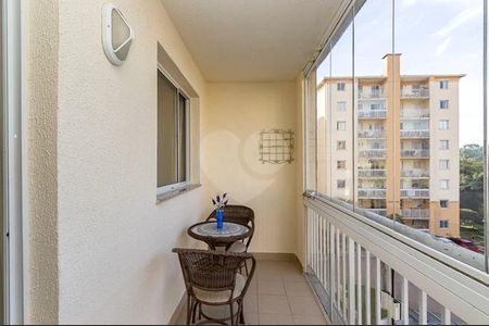 2_photo/94dcfca55f.bceec1078f58b079-ATLAS-7e7a86b2-c52b-4b46-b227-edbe2649640b.jpg de apartamento à venda com 3 quartos, 70m² em Capão Raso, Curitiba