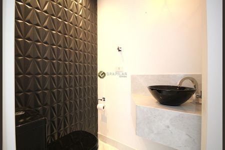 3_photo/94dcfca58d.caf6c04f909f2ef2-ATLAS-085b1e40-49d7-4be4-a309-adfe51422f8c.jpg de casa à venda com 3 quartos, 175m² em Pinheirinho, Curitiba