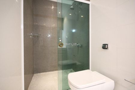 6_photo/94dcfca595.96458e673c4e6a1a-ATLAS-20198713-054e-4f5a-b028-1730fb2e13f1.jpg de casa à venda com 3 quartos, 326m² em Pinheirinho, Curitiba