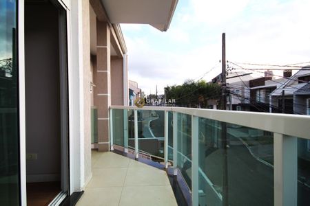 9_photo/94dcfca595.96458e673c4e6a1a-ATLAS-47d40aa6-bdd0-4a7c-b6af-b2f19635491f.jpg de casa à venda com 3 quartos, 326m² em Pinheirinho, Curitiba