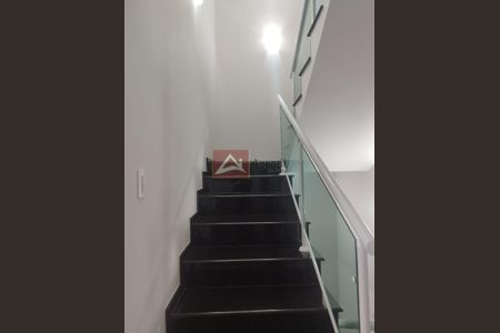 17_photo/94dcfca5c1.06299f0fc18e77f9-ATLAS-9b474bcc-55b3-4954-b5ae-8e9babb28ce6.jpg de casa à venda com 3 quartos, 326m² em Pinheirinho, Curitiba