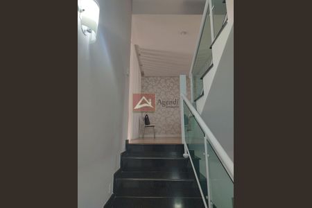 20_photo/94dcfca5c1.06299f0fc18e77f9-ATLAS-c6f773ed-fba6-4f44-ba04-8fd556a4e700.jpg de casa à venda com 3 quartos, 326m² em Pinheirinho, Curitiba