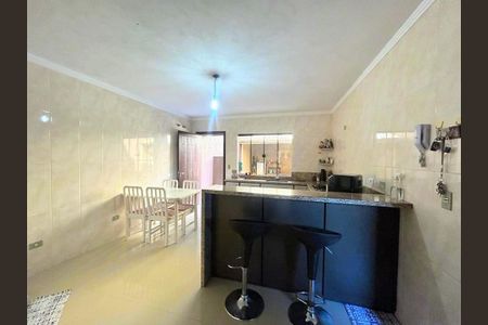 12_photo/94dcfca5c1.3949eb60e8e65e7a-ATLAS-1cf681b4-2be6-4365-a289-9417d97a8e20.jpg de casa à venda com 0 quarto, 269m² em Pinheirinho, Curitiba