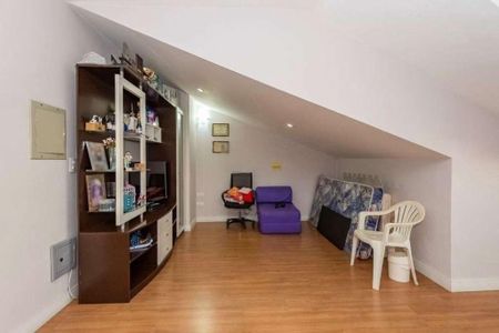 20_photo/94dcfca5c1.3949eb60e8e65e7a-ATLAS-4d4e7ced-382f-421e-ba86-390a56d9a757.jpg de casa à venda com 3 quartos, 326m² em Pinheirinho, Curitiba