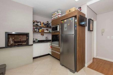 6_photo/94dcfca5c1.3949eb60e8e65e7a-ATLAS-a0753c4c-bff8-462f-b057-71f065bbf8e2.jpg de casa à venda com 3 quartos, 326m² em Pinheirinho, Curitiba