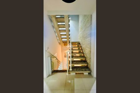 10_photo/94dcfca5db.feaa89eb880974ad-ATLAS-4f117d79-5c76-4225-b1d6-115a824129bd.jpg de casa à venda com 3 quartos, 165m² em Pinheirinho, Curitiba