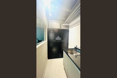 6_photo/94dcfca5db.feaa89eb880974ad-ATLAS-7286a2b9-40a7-4d0c-a8a1-f18ba0a42f50.jpg de casa à venda com 3 quartos, 165m² em Pinheirinho, Curitiba