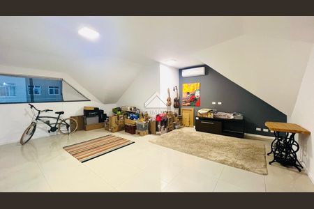 21_photo/94dcfca5db.feaa89eb880974ad-ATLAS-81f8e0da-dfe5-4637-9c3f-b156714ac7d6.jpg de casa à venda com 3 quartos, 165m² em Pinheirinho, Curitiba